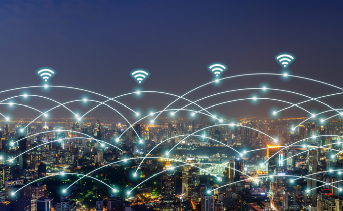 屋内外の通信を強力にカバー