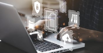 Apple Professional Learning基礎インストラクター